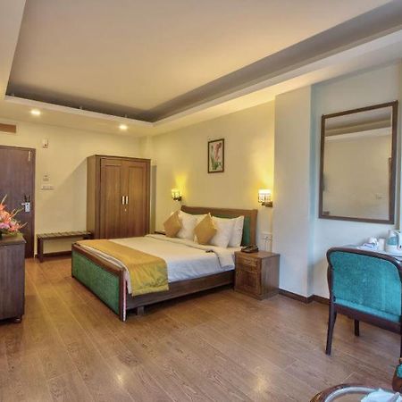 The Katoch Grand Resort Manāli Extérieur photo